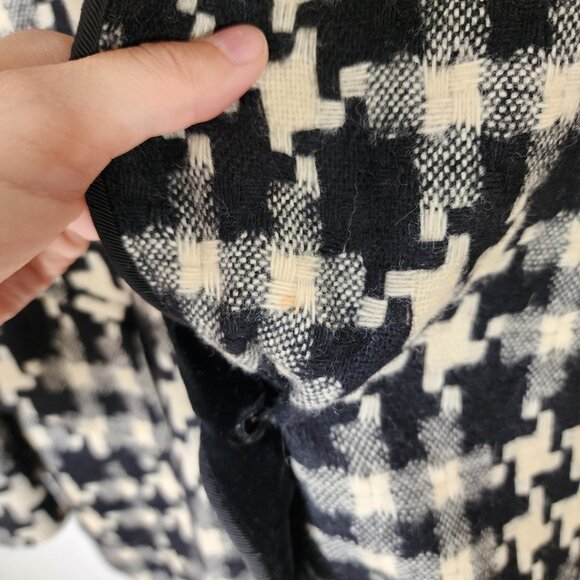 Vintage Escada Plaid Houndstooth Blazer Velvet Collar Classic Wool Sz 42 - Picture 14 of 15